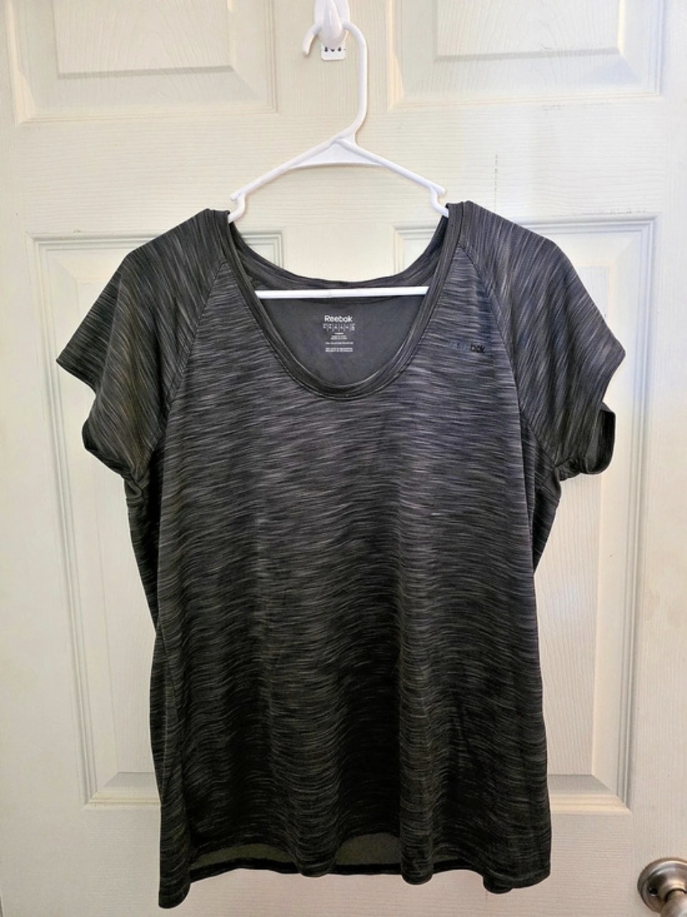 Reebok Women's Active Tee Size XL